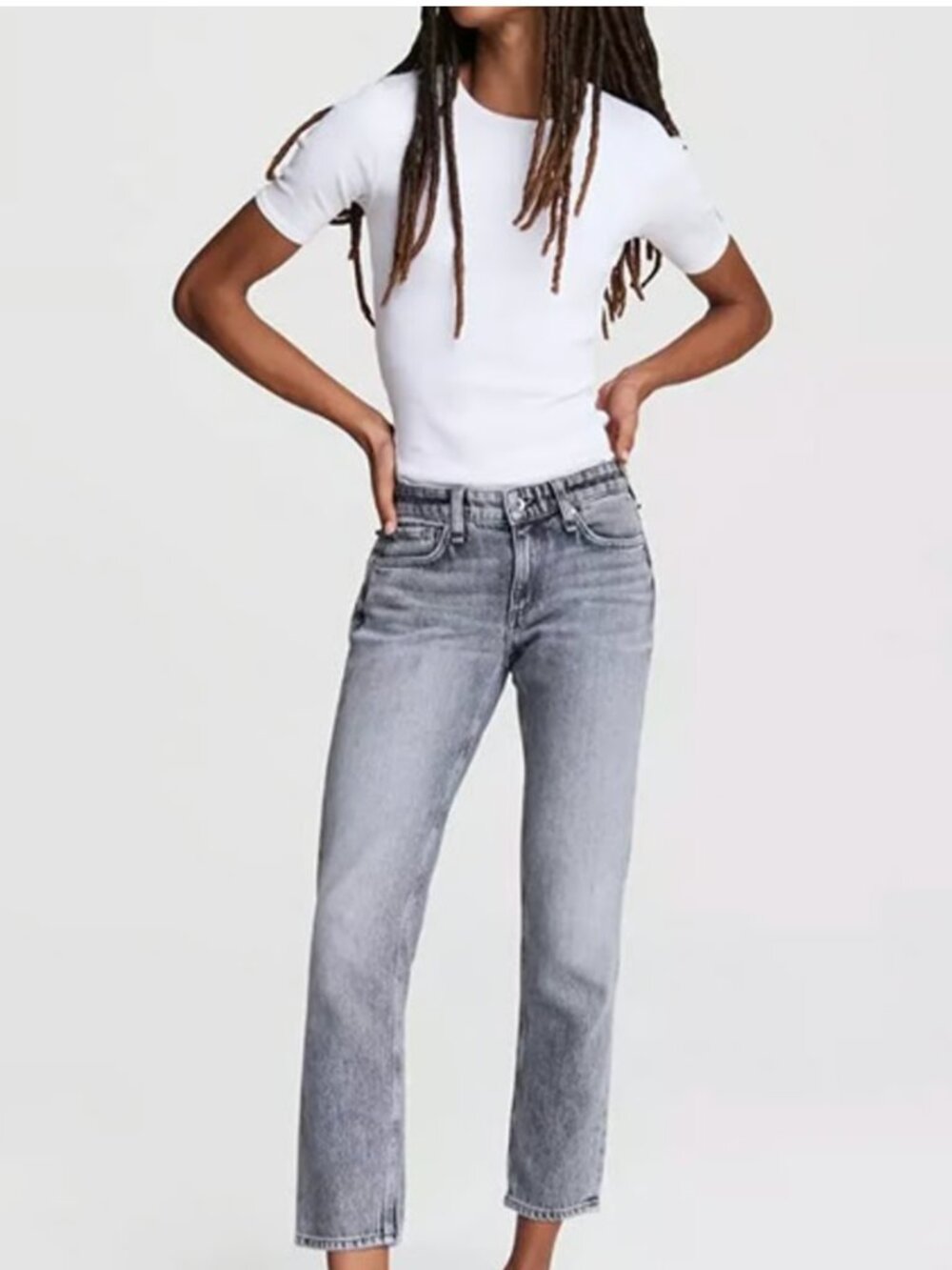 NWT Dre Low-Rise Boyfriend - Diamond Slim Fit Broken In Light Grey Jean size 25